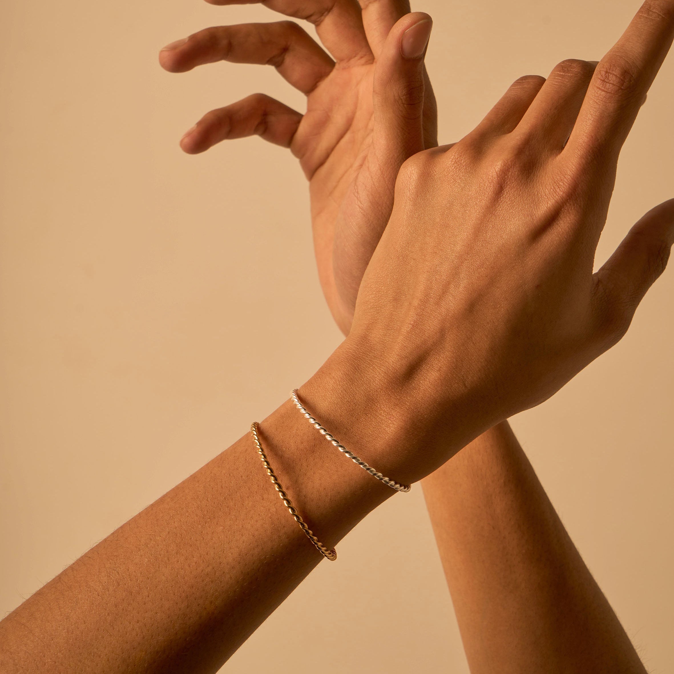 Jonc ouvert torsadé or blanc 3.0