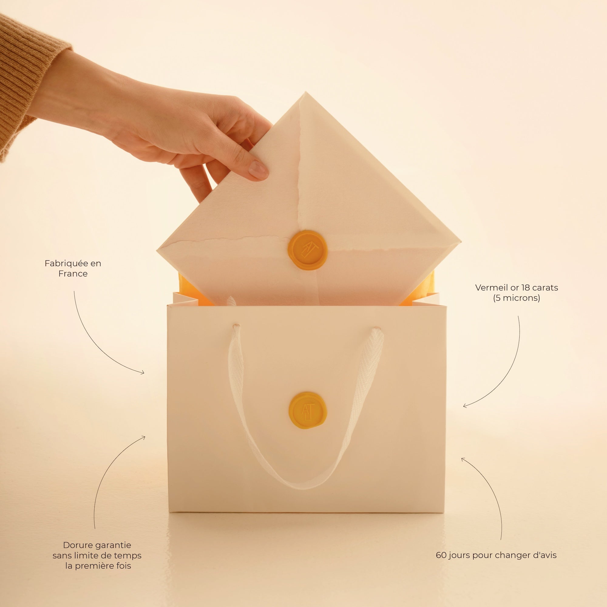 Le collier gousset médaille vermeil