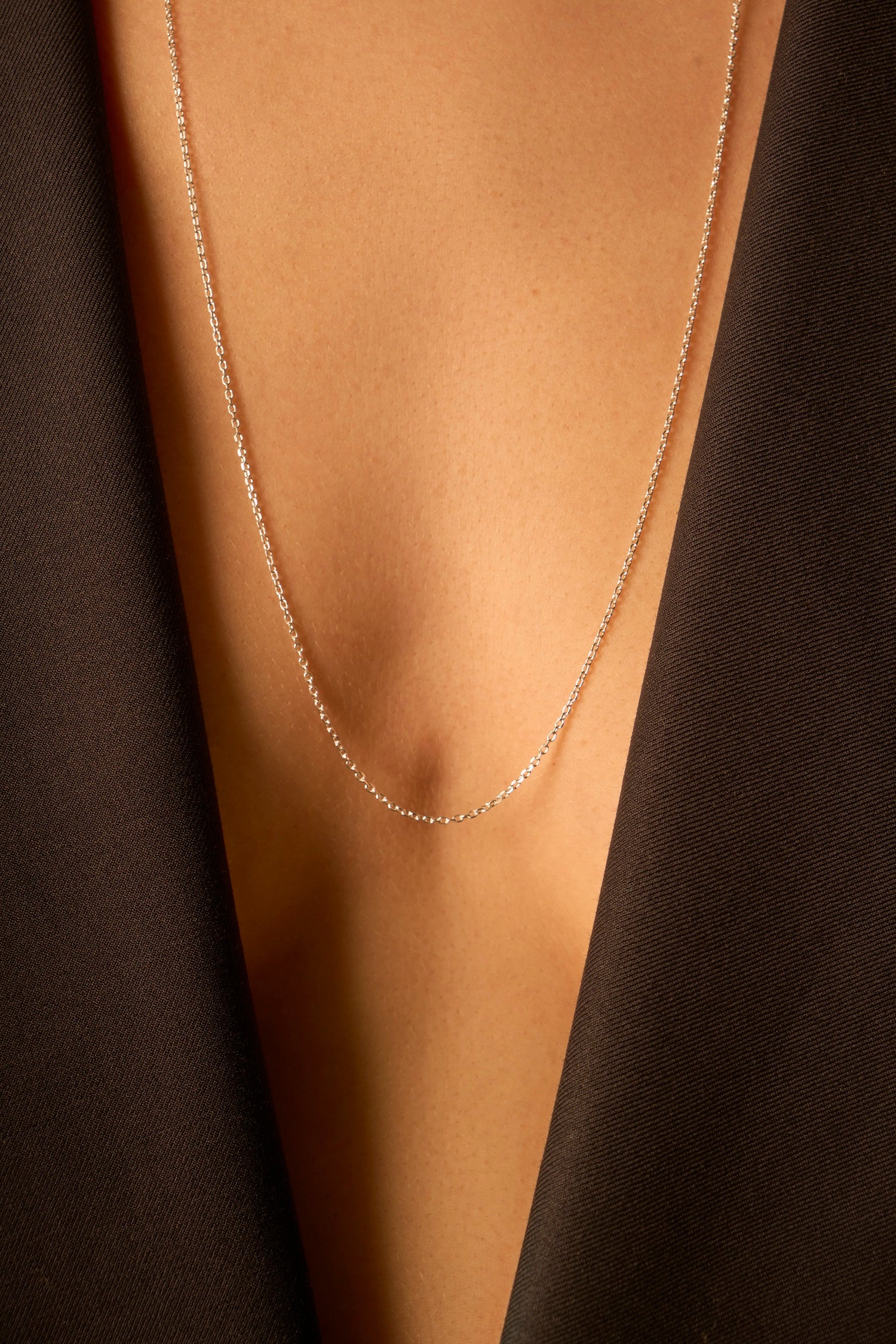 Ultra-thin silver neck chain
