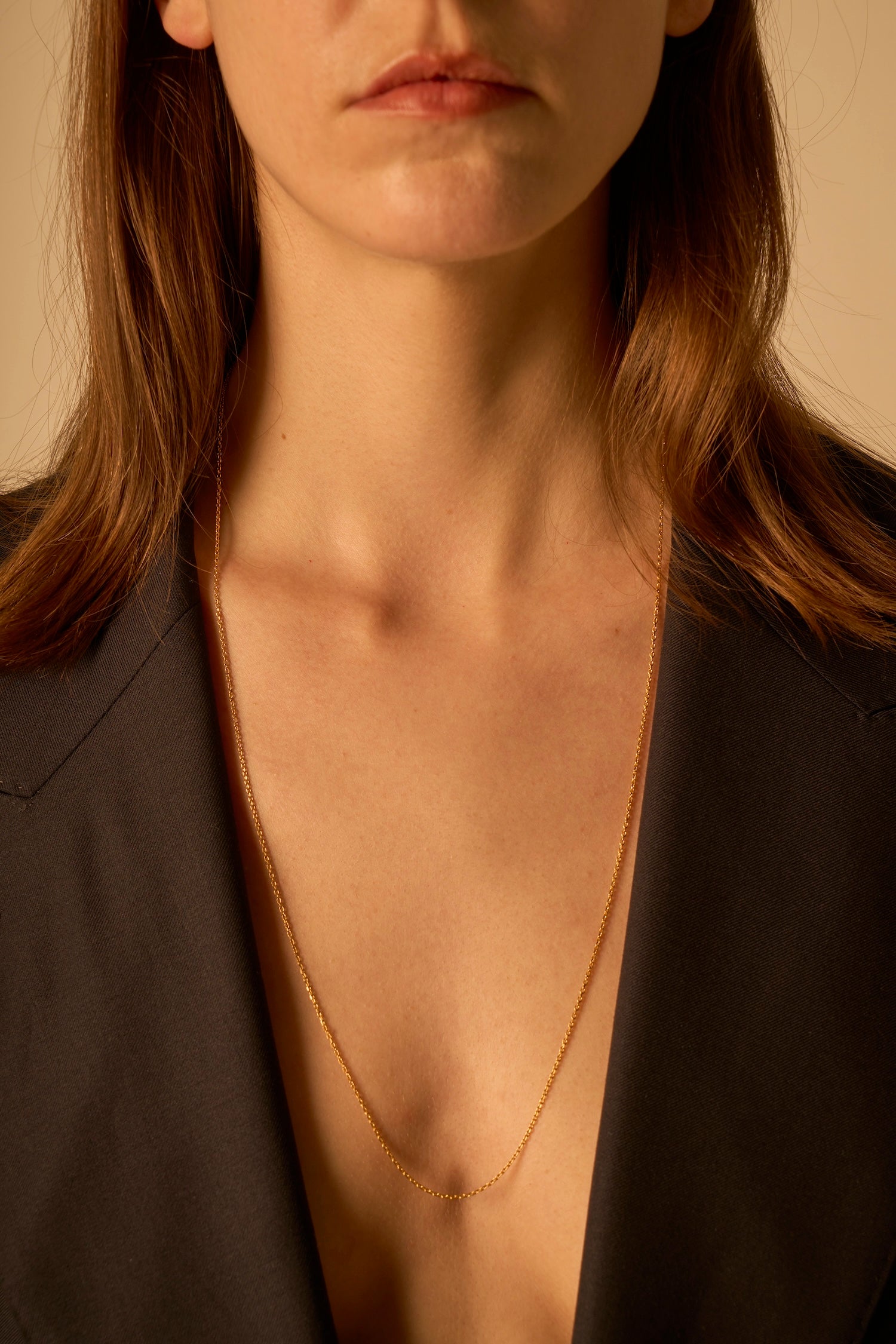 Ultra-thin vermeil neck chain