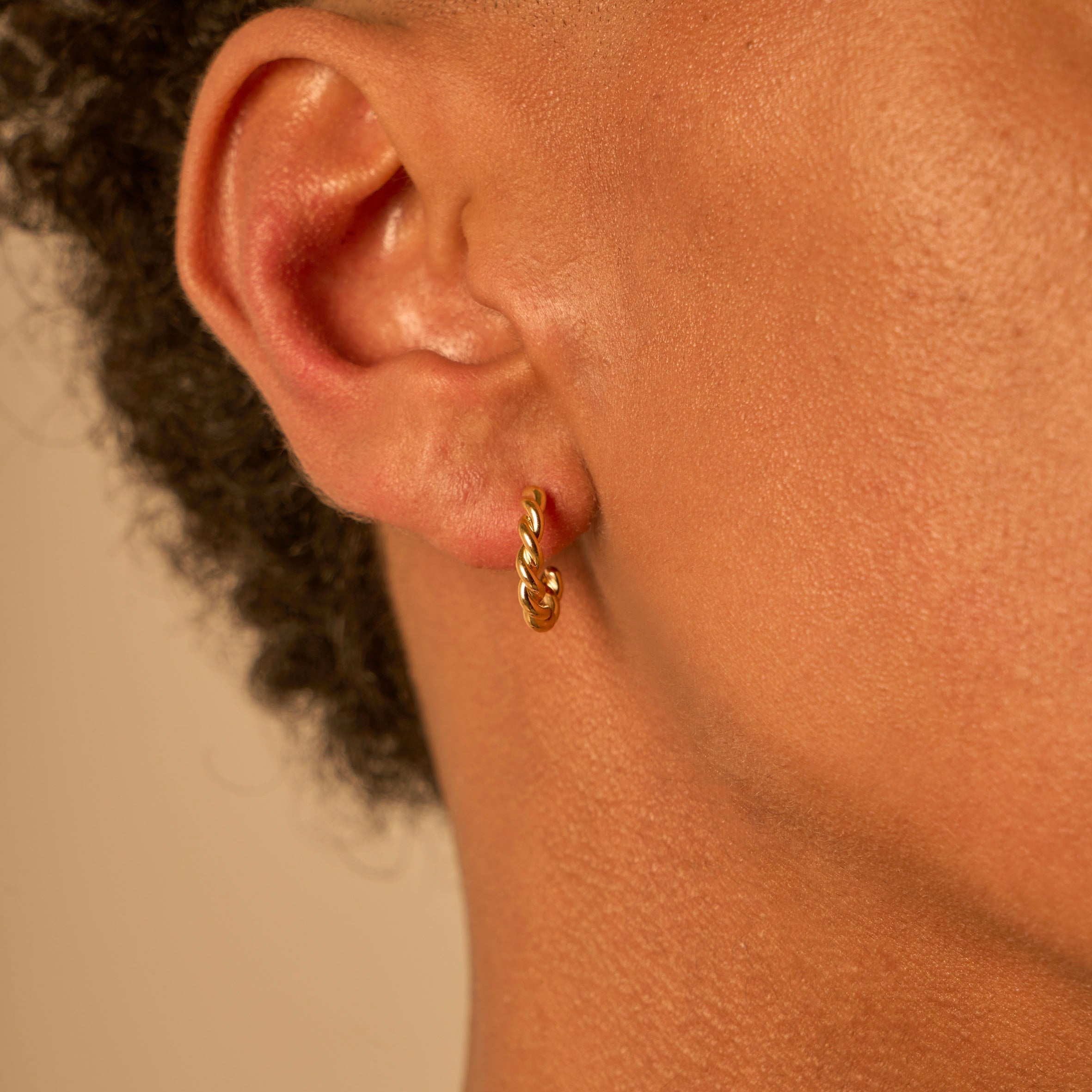 The 3.0 yellow gold twisted ring | Earring